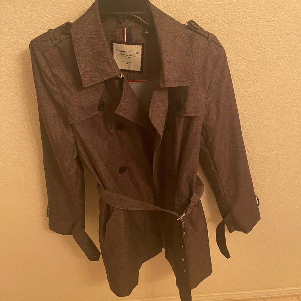 Tommy Hilfiger stylish over coat